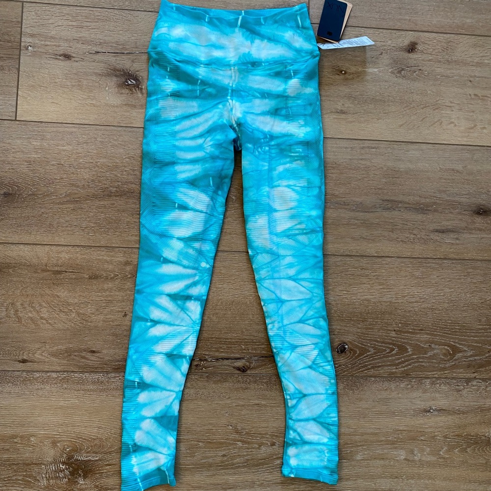 NWT LUX legging